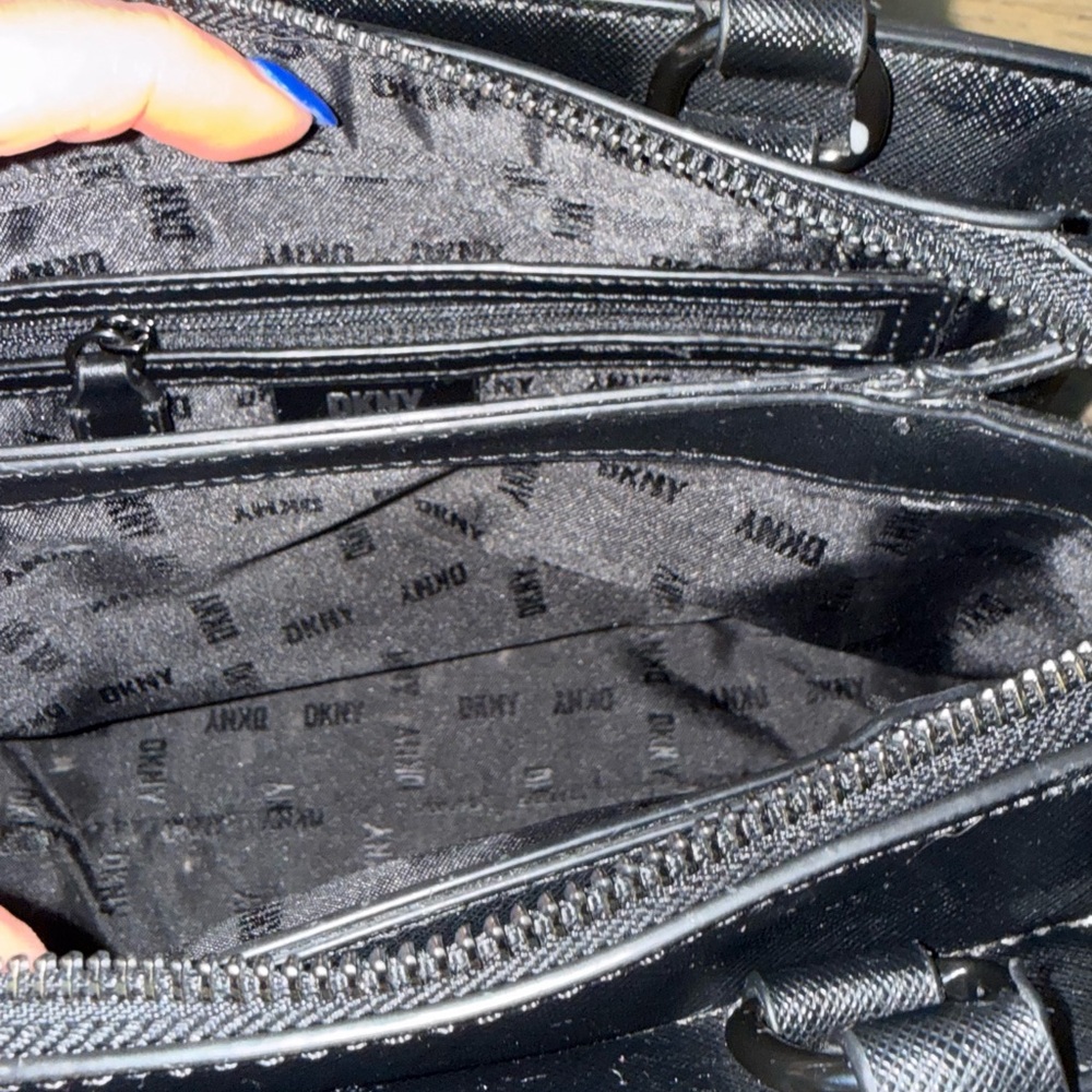 DKNY Black Small Satchel Shoulder & crossbody Handbag - Picture 9 of 9